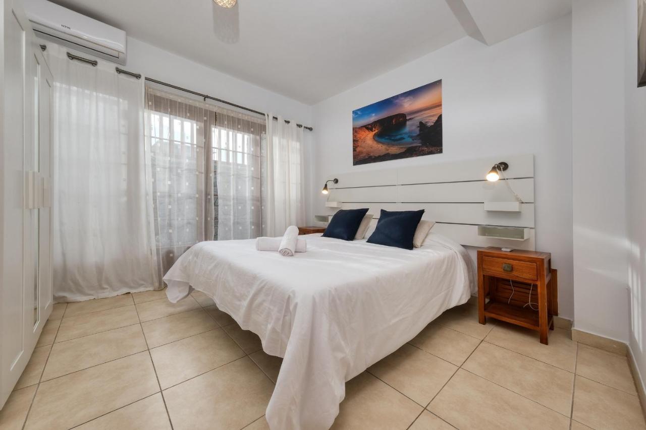 Villa Flavia-Private Pool, Jacuzzi, Sea Views Playa Blanca  Exterior photo